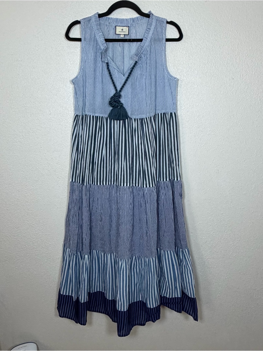 NWOT S TuckerNuck Pomander Place Mixed Stripe Tiered Midi Dress Popover V-Neck